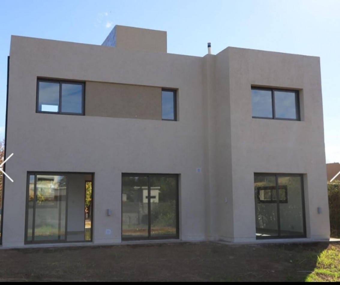 Casa a Estrenar "Housing Las Marias" Finalizacion de Obra 60/90 dias 